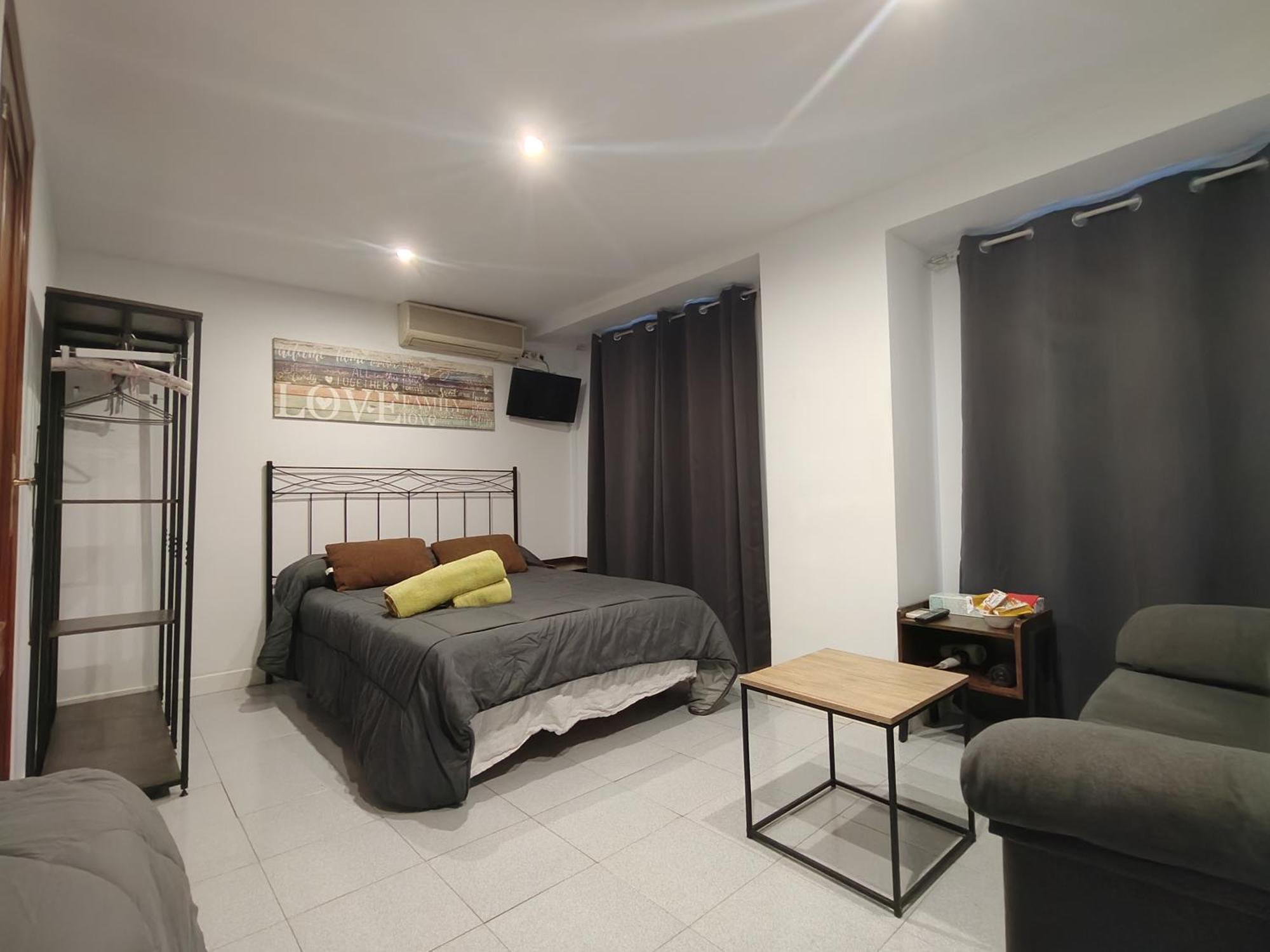 Standard Family Room